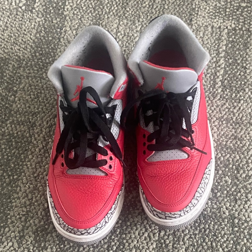 Air Jordan 3 “Red Cement”